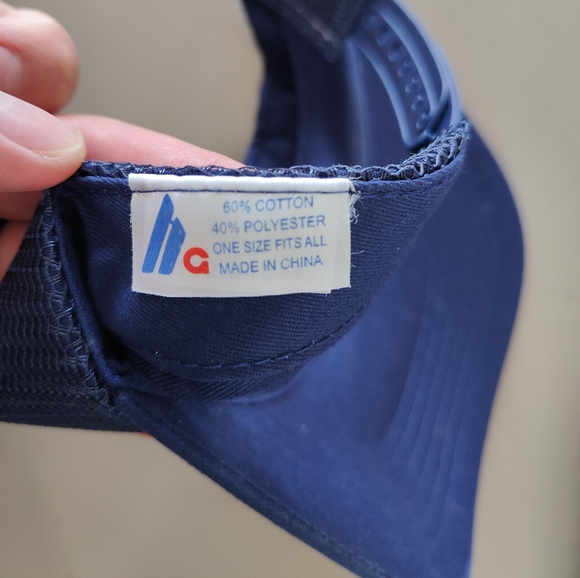 Adjustable visor - Picture 3 of 3